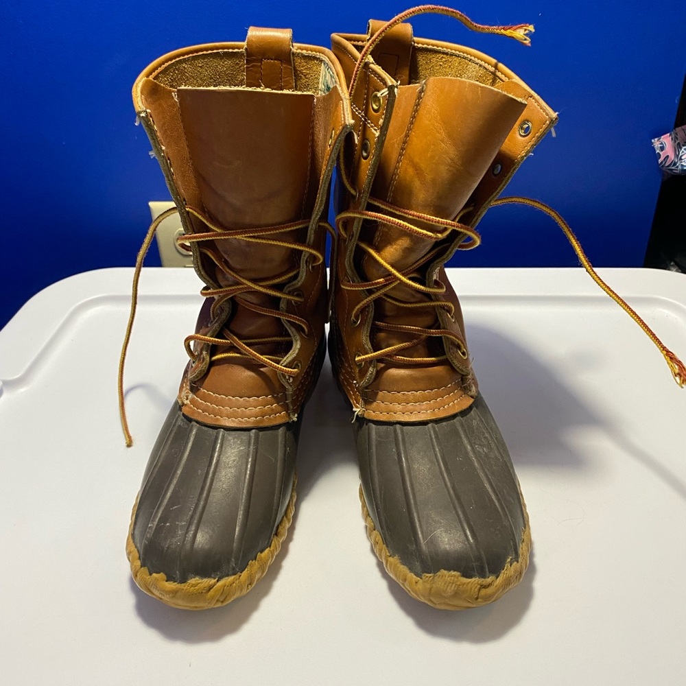 L.L. Bean Classic Bean Boot - Women’s Size 6